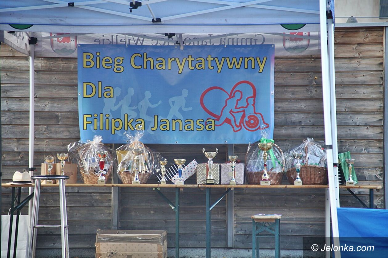 Janowice Wielkie: Biegli dla Filipka