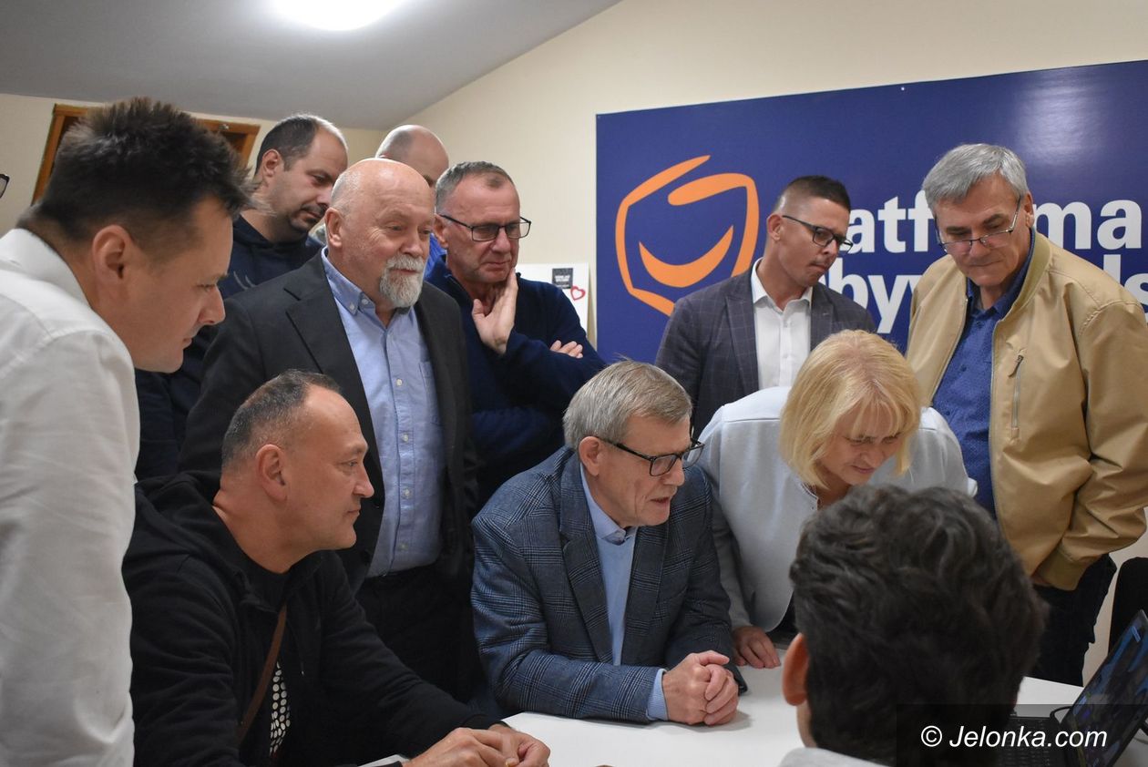 Jelenia Góra: Powyborcza euforia i niepewność