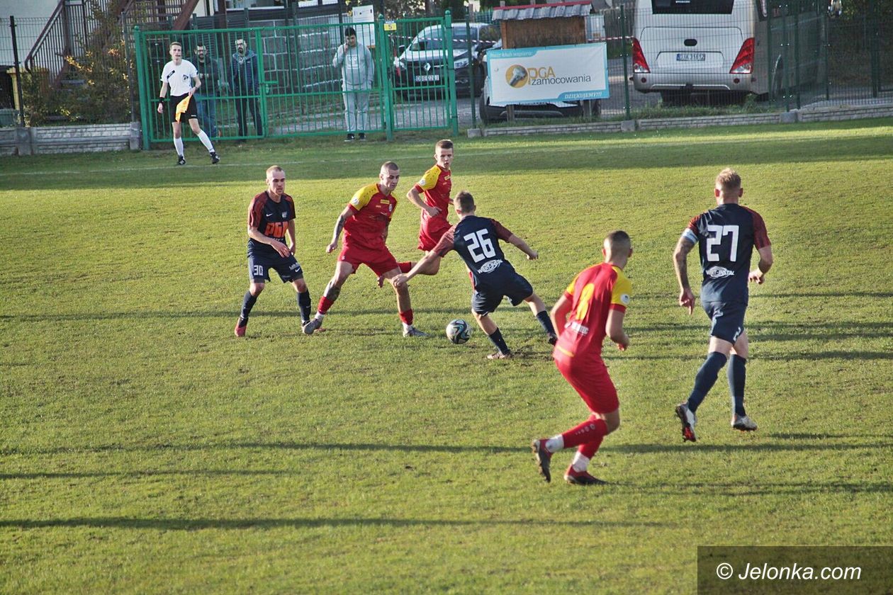 IV liga: Wciąż w strefie spadkowej [WYNIKI/TABELA]