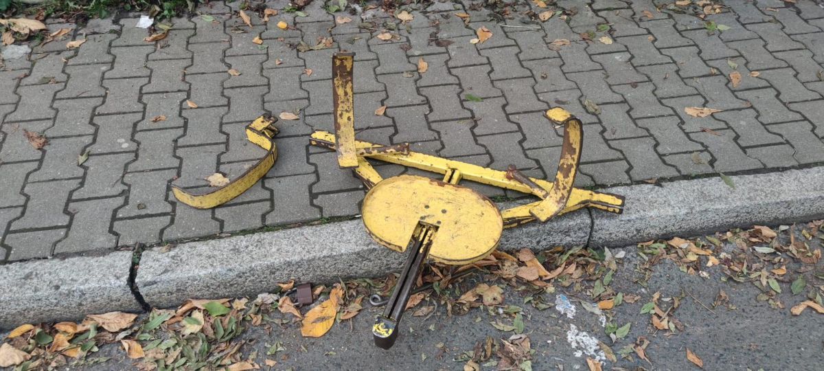 Jelenia Góra: Odpowie za uszkodzenie blokady