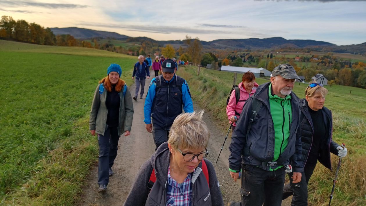 Powiat: 40. wycieczka Rajdu na Raty 2023 – na zamek Niesytno