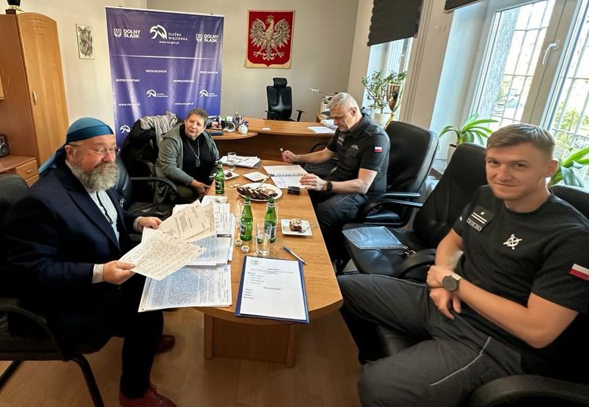 Jelenia Góra: Dramaty zza krat