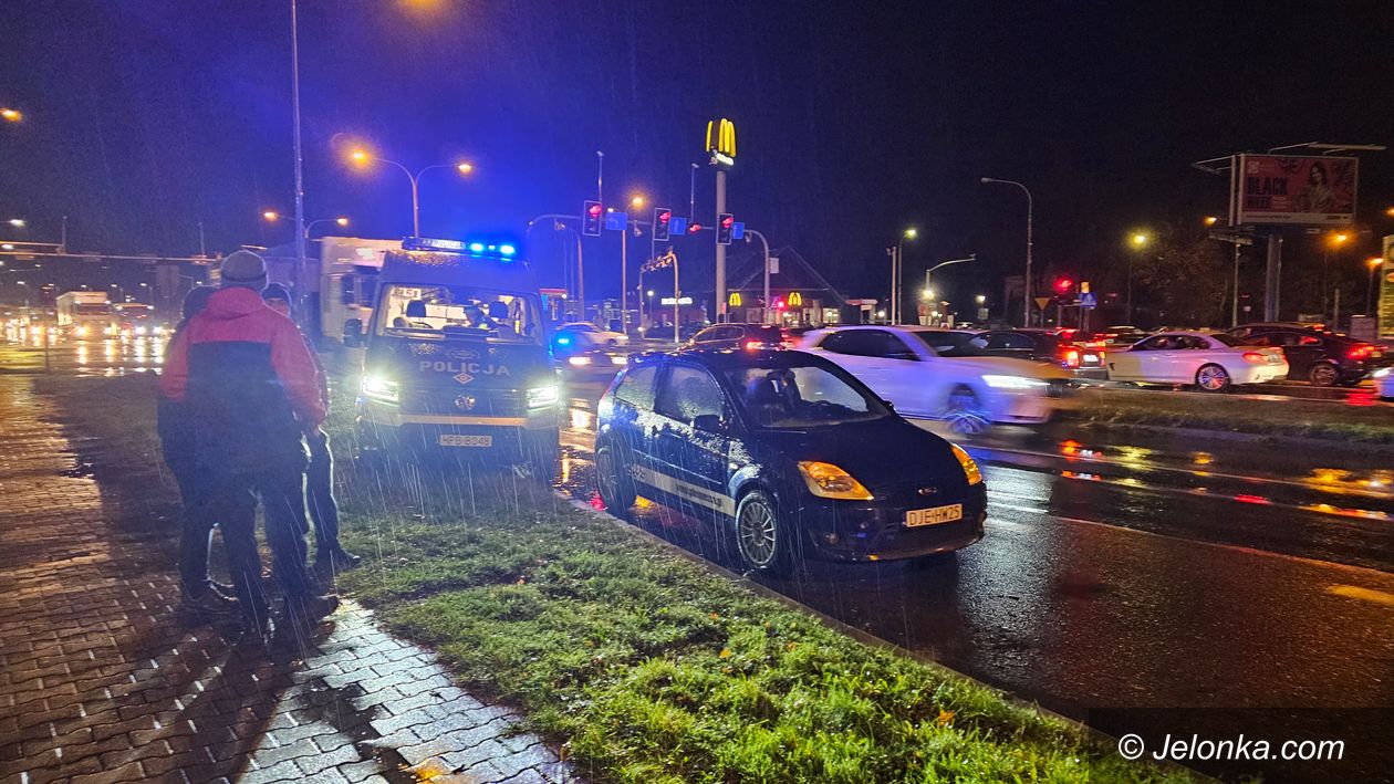 Jelenia Góra: Najechał na hulajnogę