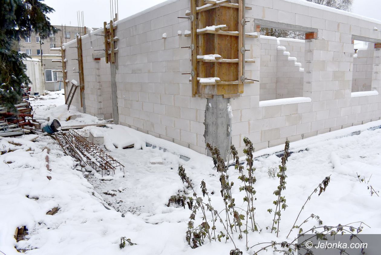 Jelenia Góra: Budują nowe schronisko
