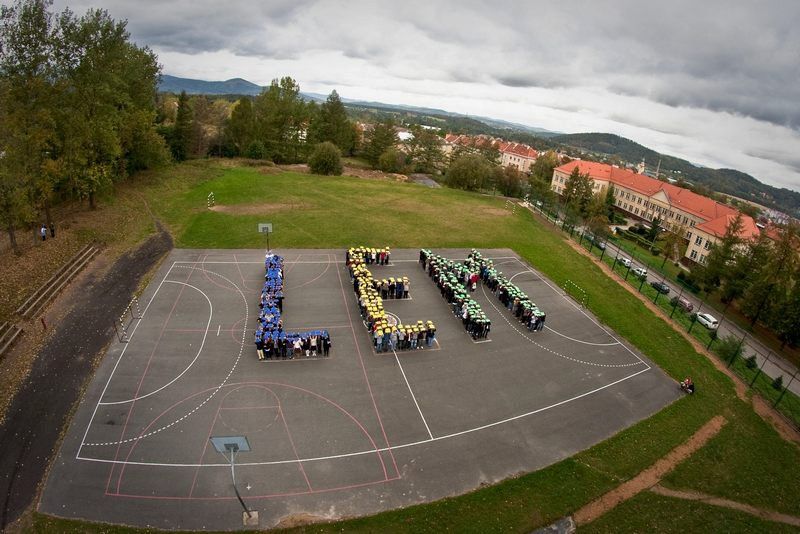 Kowary: Nowa hala dla ogólniaka