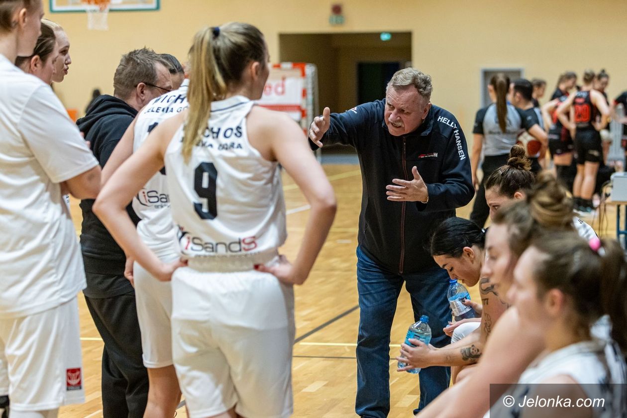 I liga koszykarek: Wciąż z jednym triumfem [WYNIKI/TABELA]
