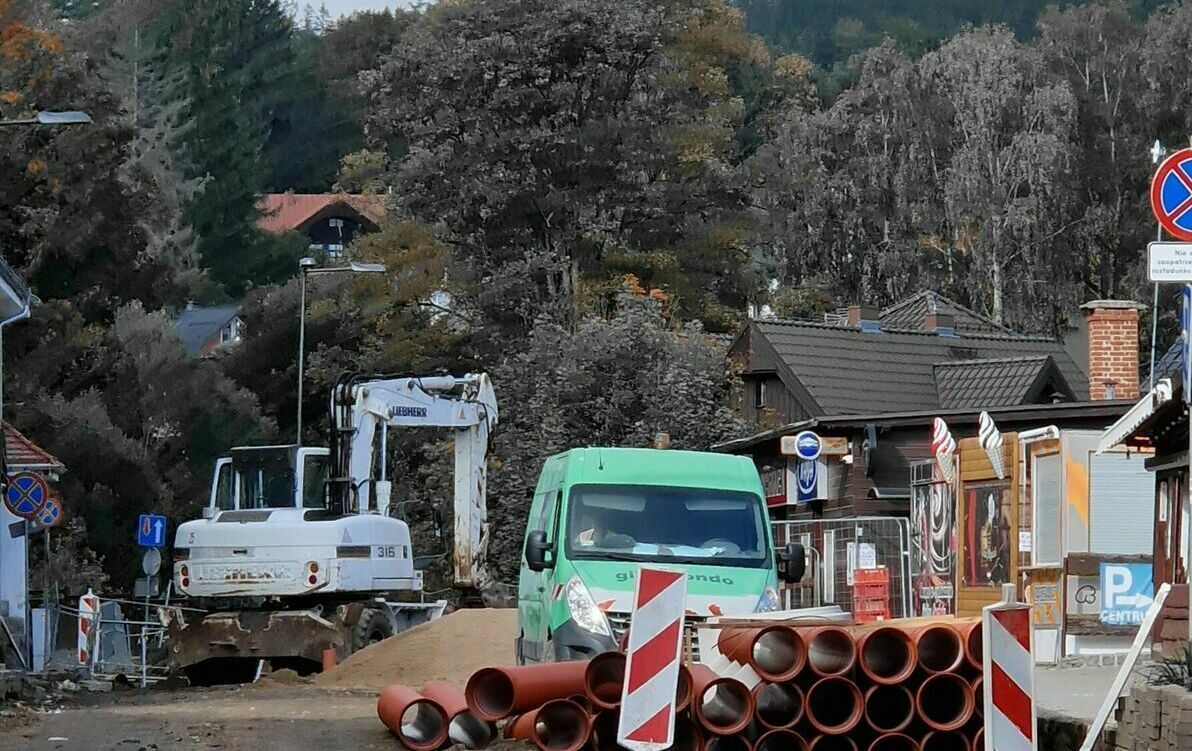Szklarska Poręba: Utrudnienia na placu PKS