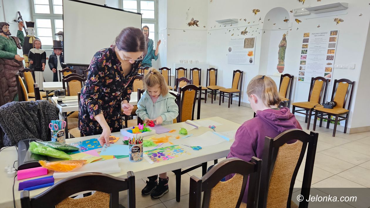 Jelenia Góra: Witraże w Muzeum Przyrodniczym