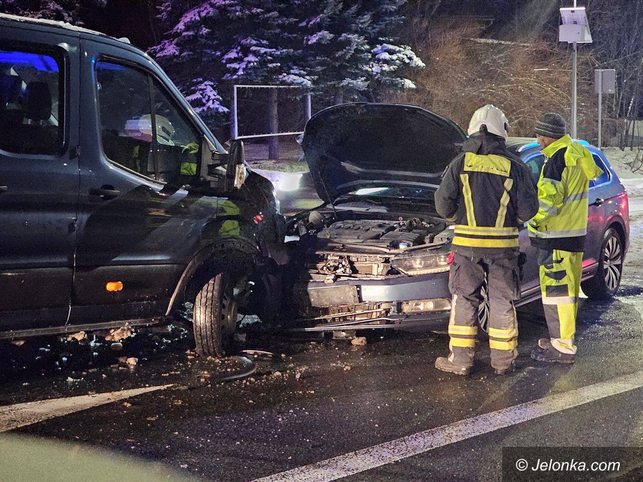 Jelenia Góra: Czołówka na Zgorzeleckiej