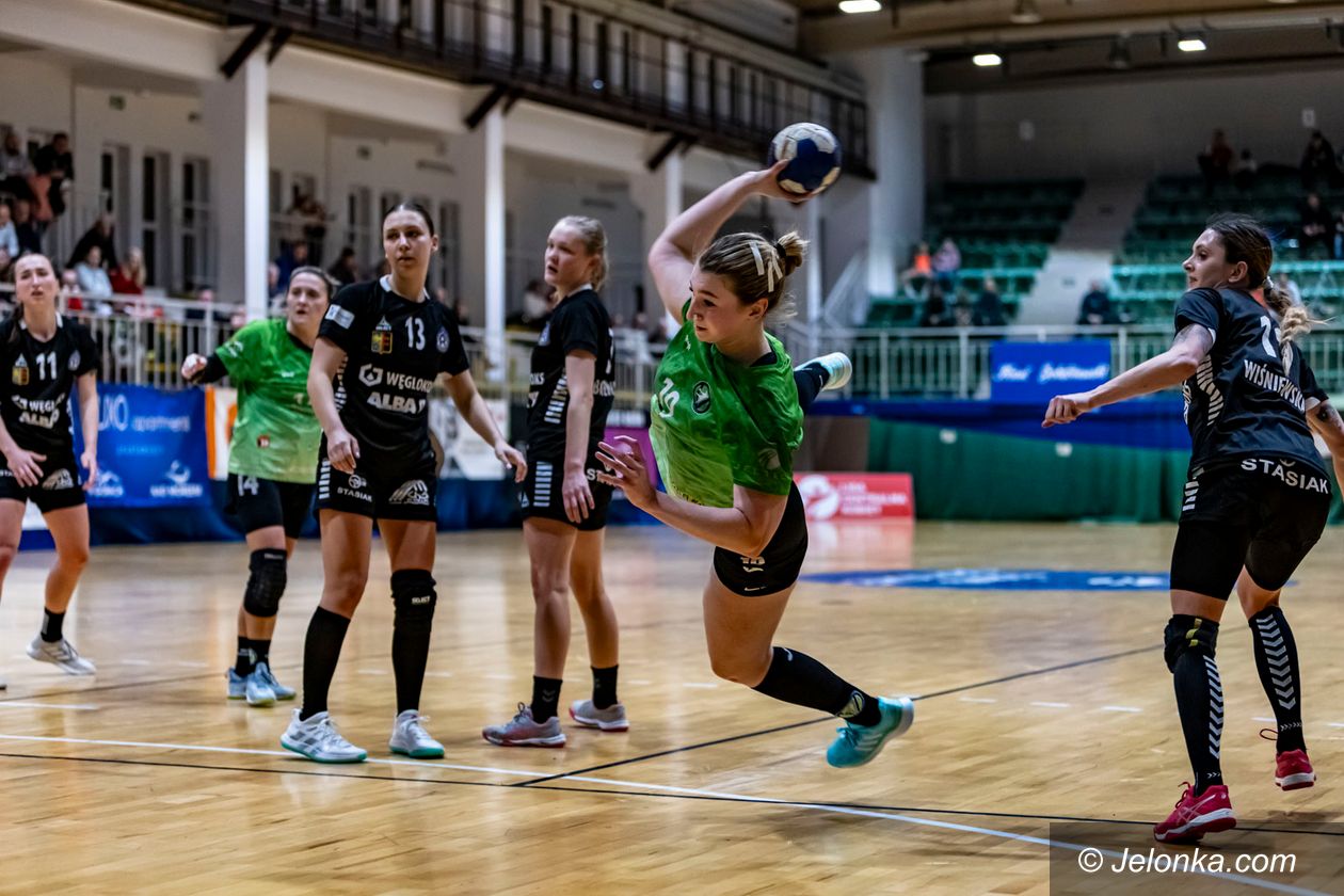Liga Centralna: Faworyt pokazał klasę