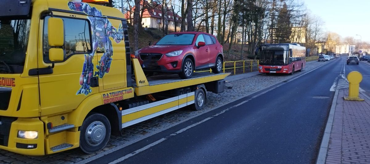 Jelenia Góra: Bezmyślne parkowanie