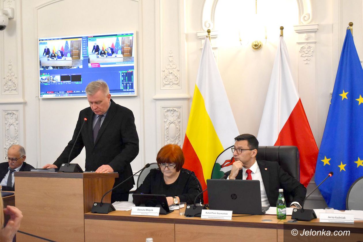 Jelenia Góra: Cieplice będą miały halę spacerową?