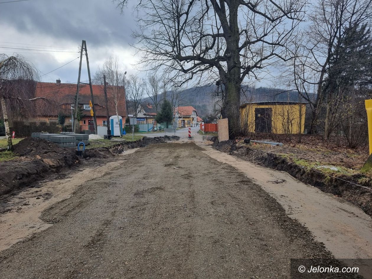 Piechowice: Będzie nowa jezdnia