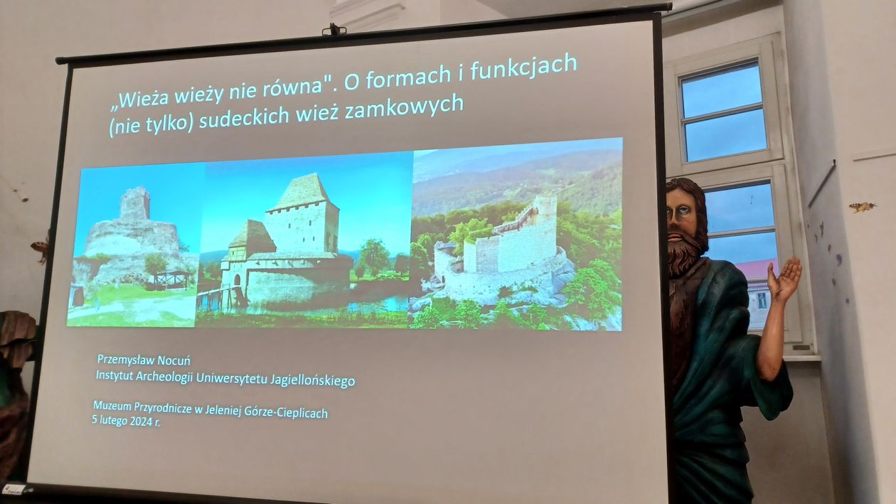 Dolny Śląsk: Sudeckie wieże zamkowe