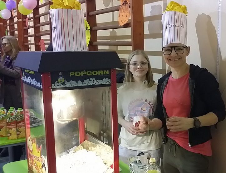 Jelenia Góra: Siódemka otworzyła drzwi pierwszakom