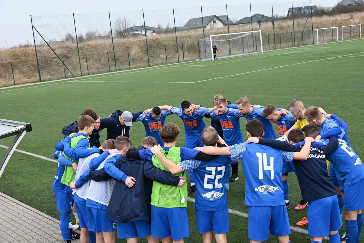 IV liga: Po dwa gole w obu połowach