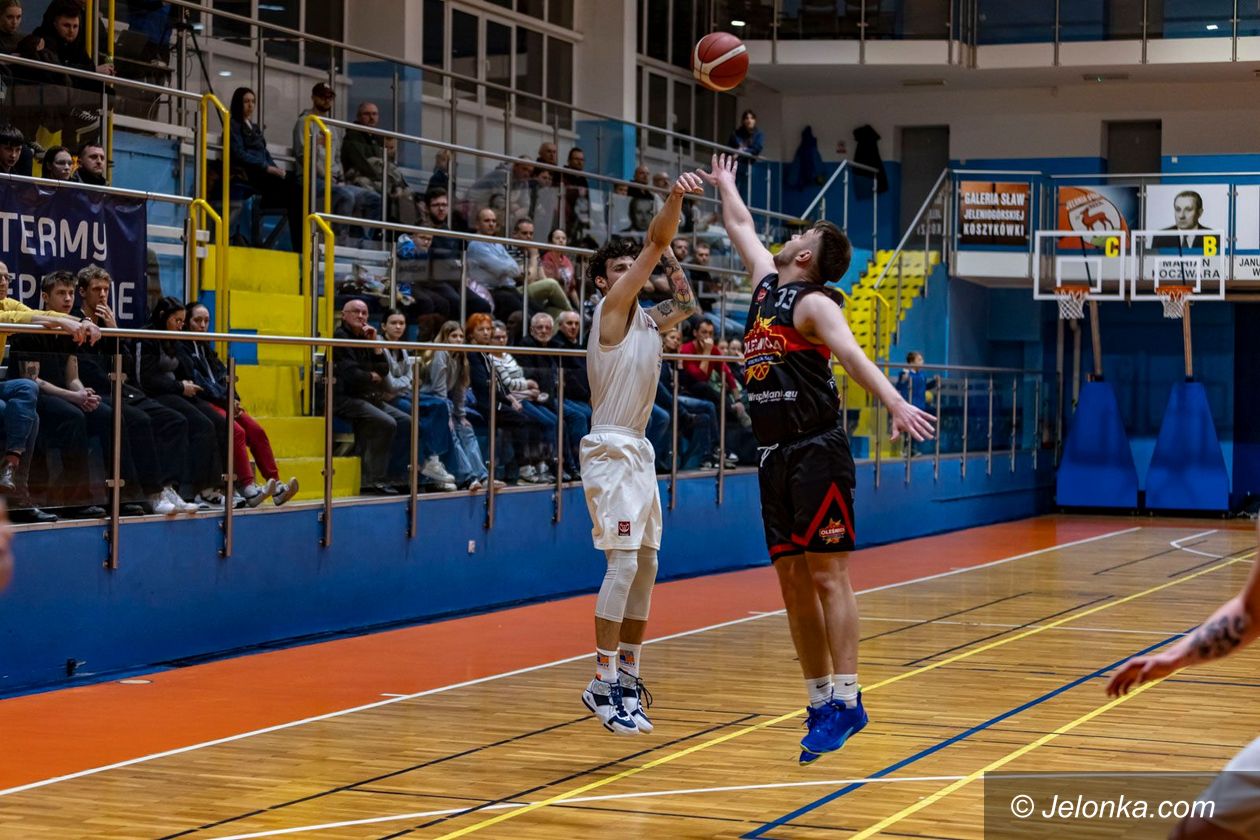 II liga koszykarzy: Wyprzedzamy jedynie cztery ekipy [WYNIKI/TABELA]