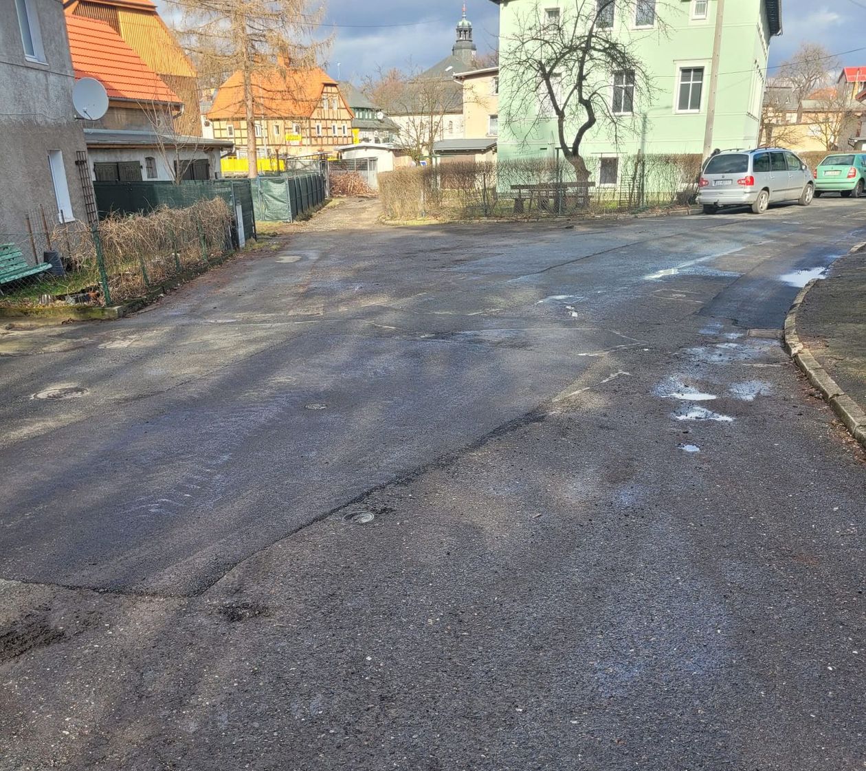 Sobieszów: Czytelnik: Drogowa fuszerka w Sobieszowie