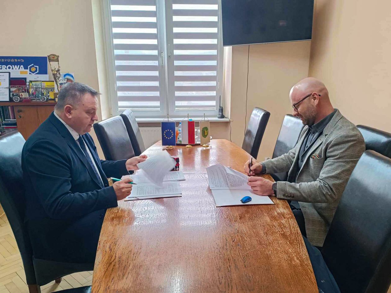 Mysłakowice: Umowy podpisane, czas na remont dróg