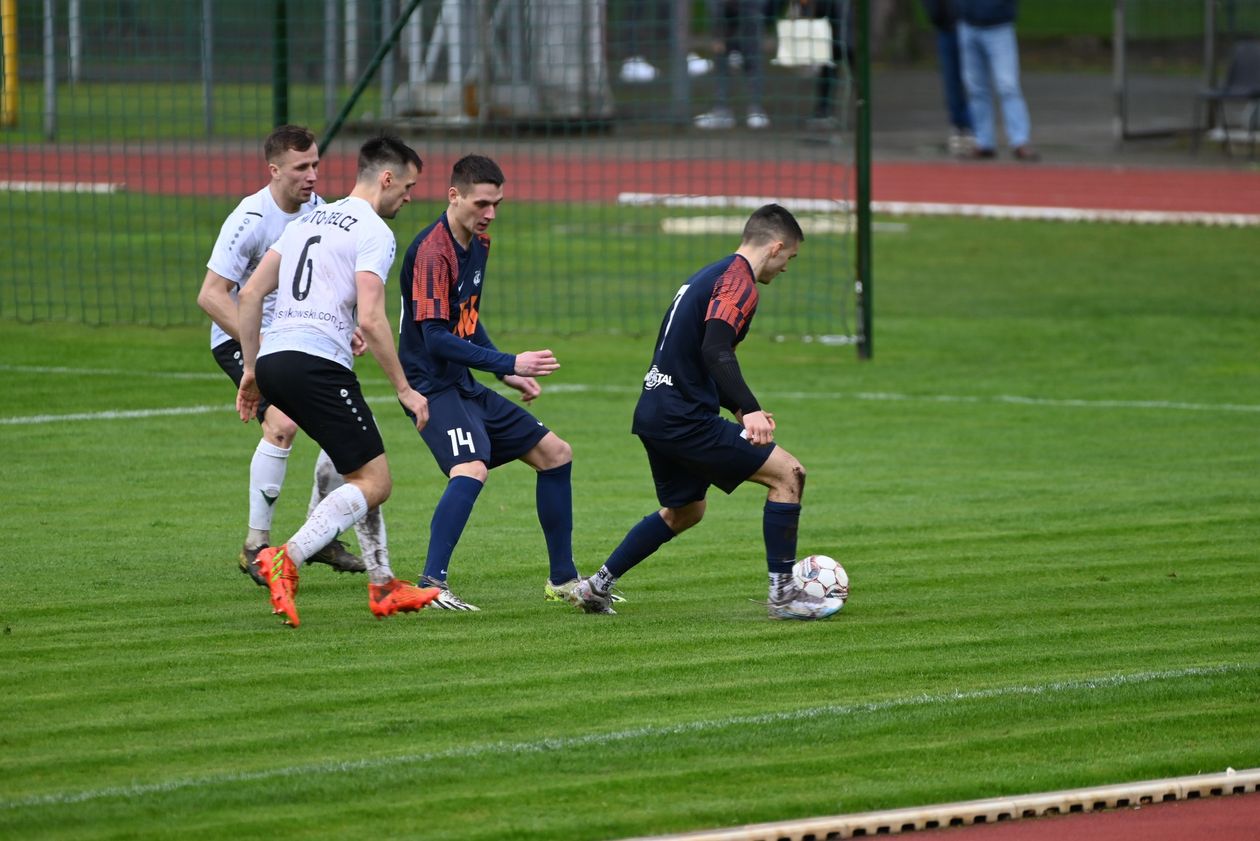 IV liga: Walczyli, trafili do sieci, lecz punktów brak
