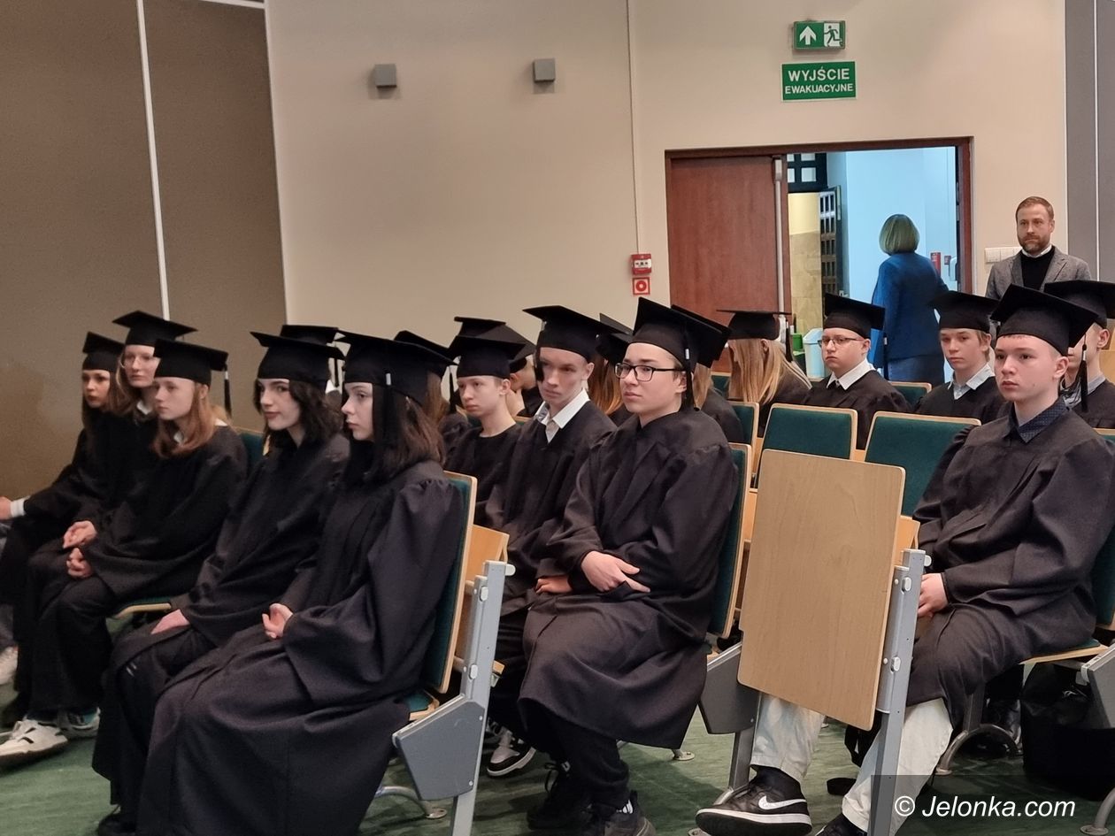 Jelenia Góra: Uniwersytet Liderów ruszył
