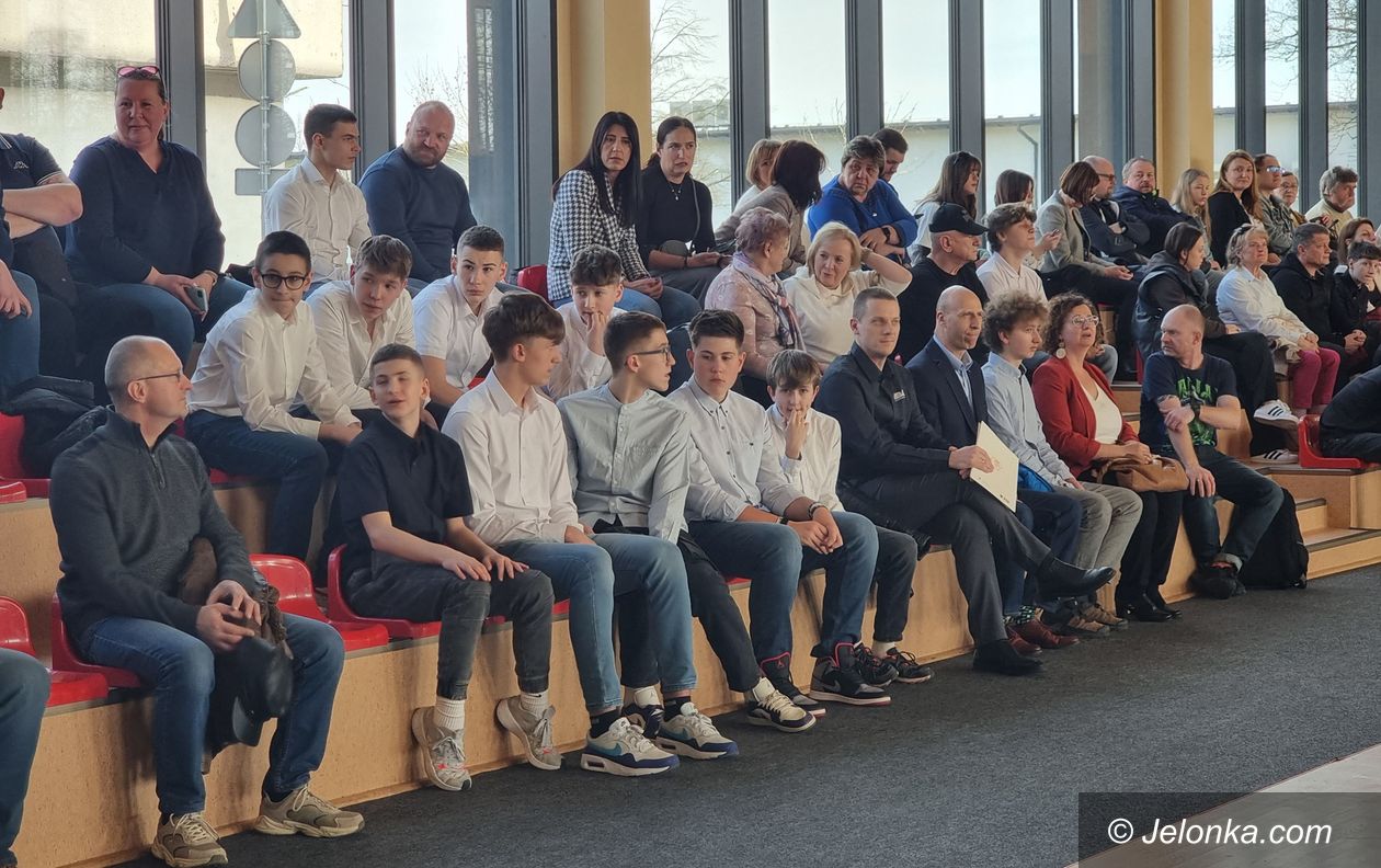 Jelenia Góra: Stypendia i nagrody dla sportowców