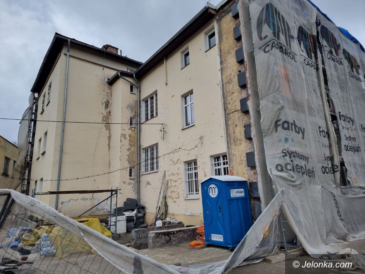 Piechowice: Czas na remont od podwórka