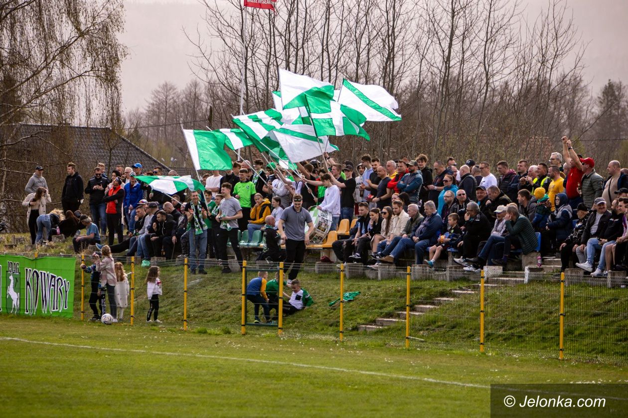 klasa okręgowa: Kibice Olimpii skradli show