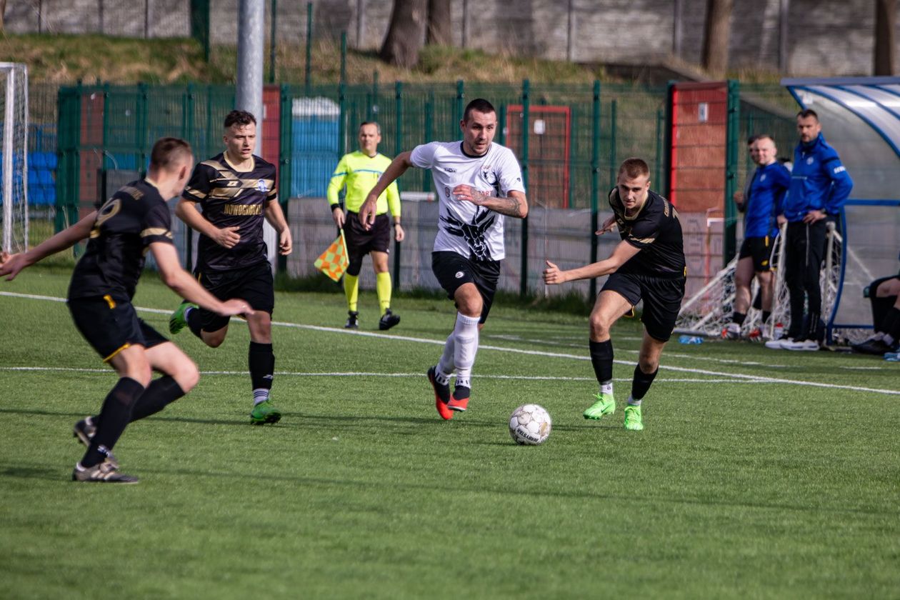 Liga okręgowa: Lotnik remisuje i traci dystans [WYNIKI/TABELA]