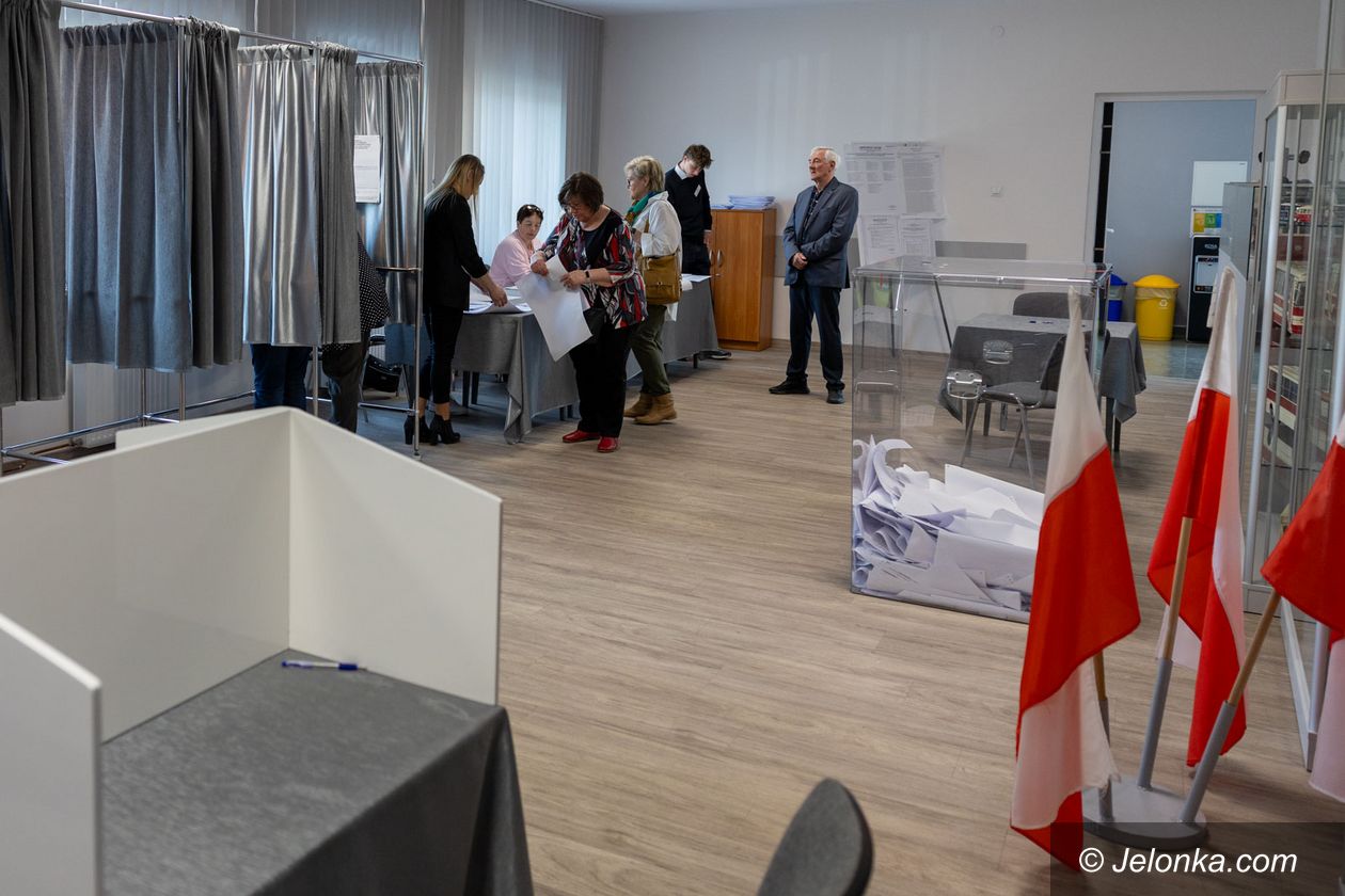 Dolny Śląsk: Frekwencja w południe: kraj – 16 % , Dolny Śląsk – 15 %
