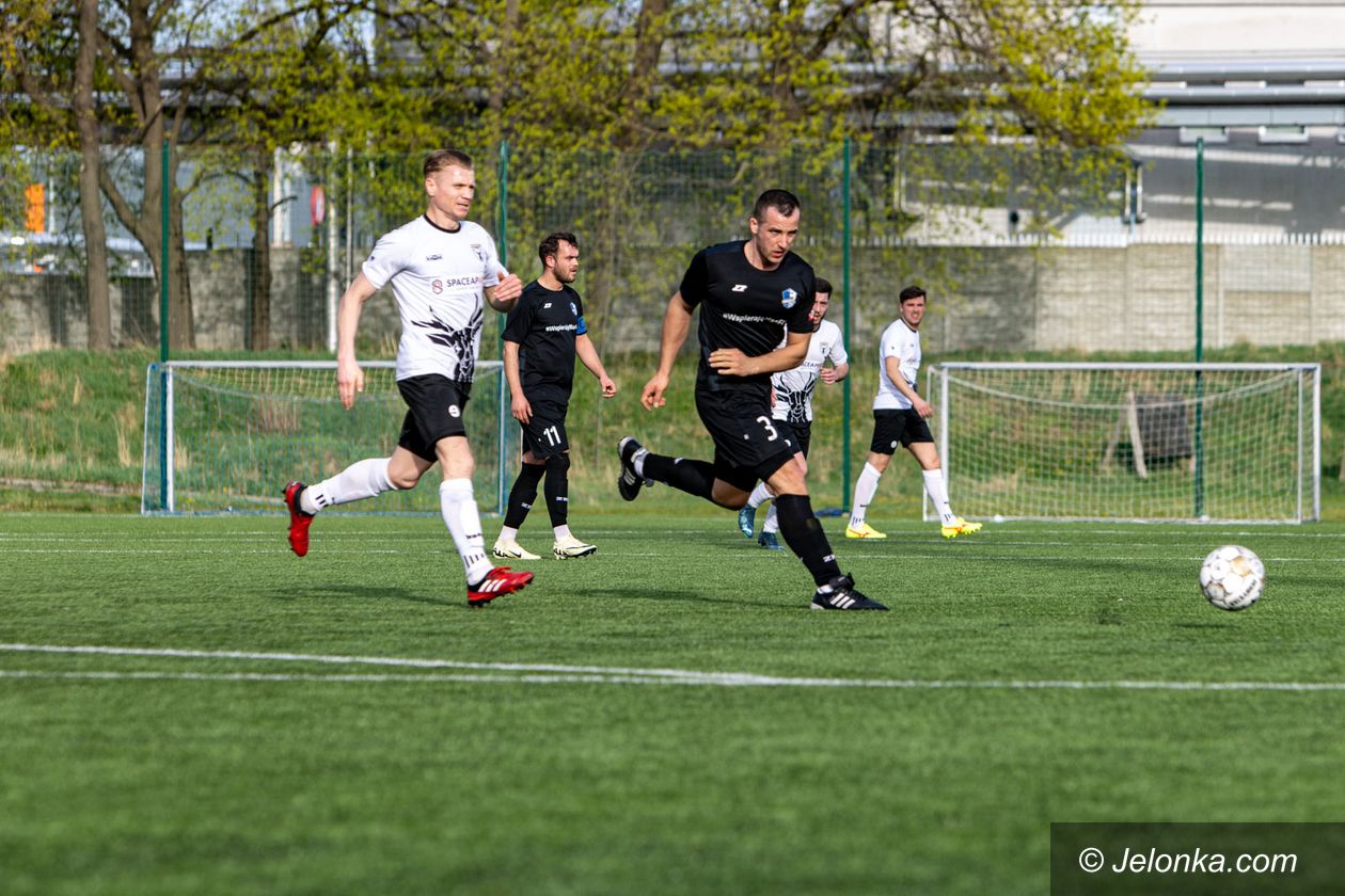 Liga okręgowa: Hutnik odprawiony z kwitkiem
