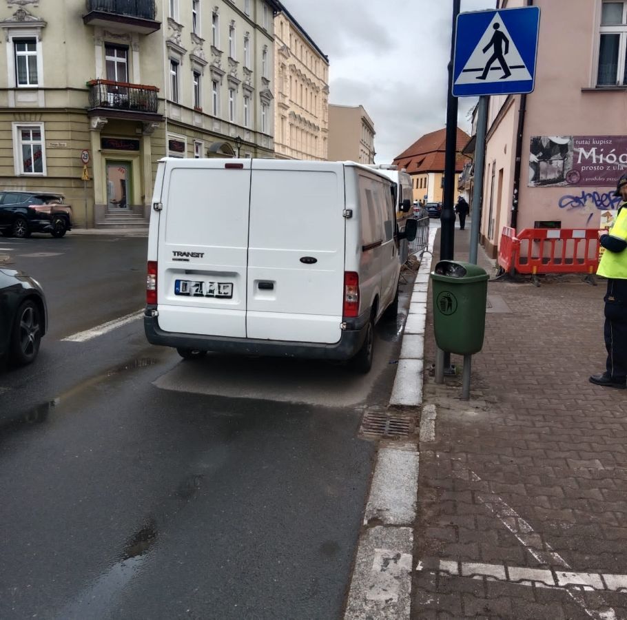Jelenia Góra: Z zasadami parkowania na bakier