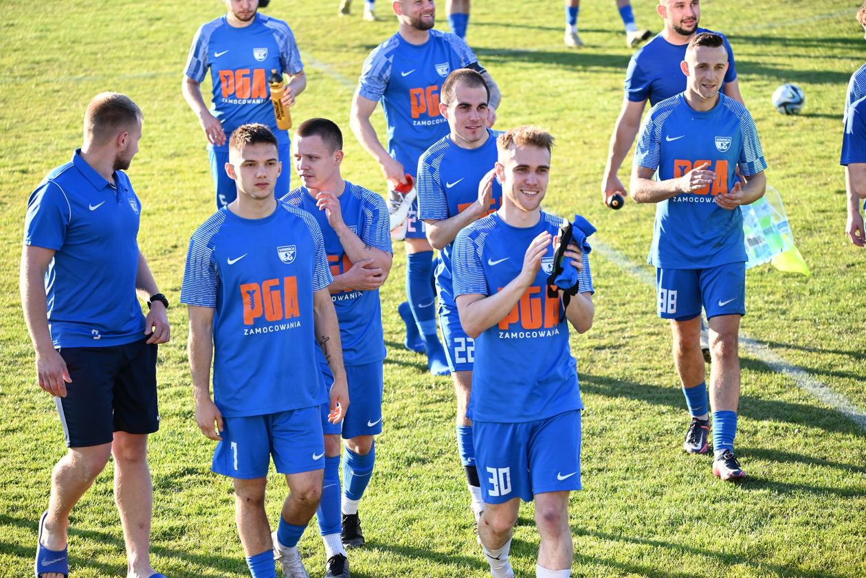 IV liga: Komplet punktów pozostał w Łomnicy