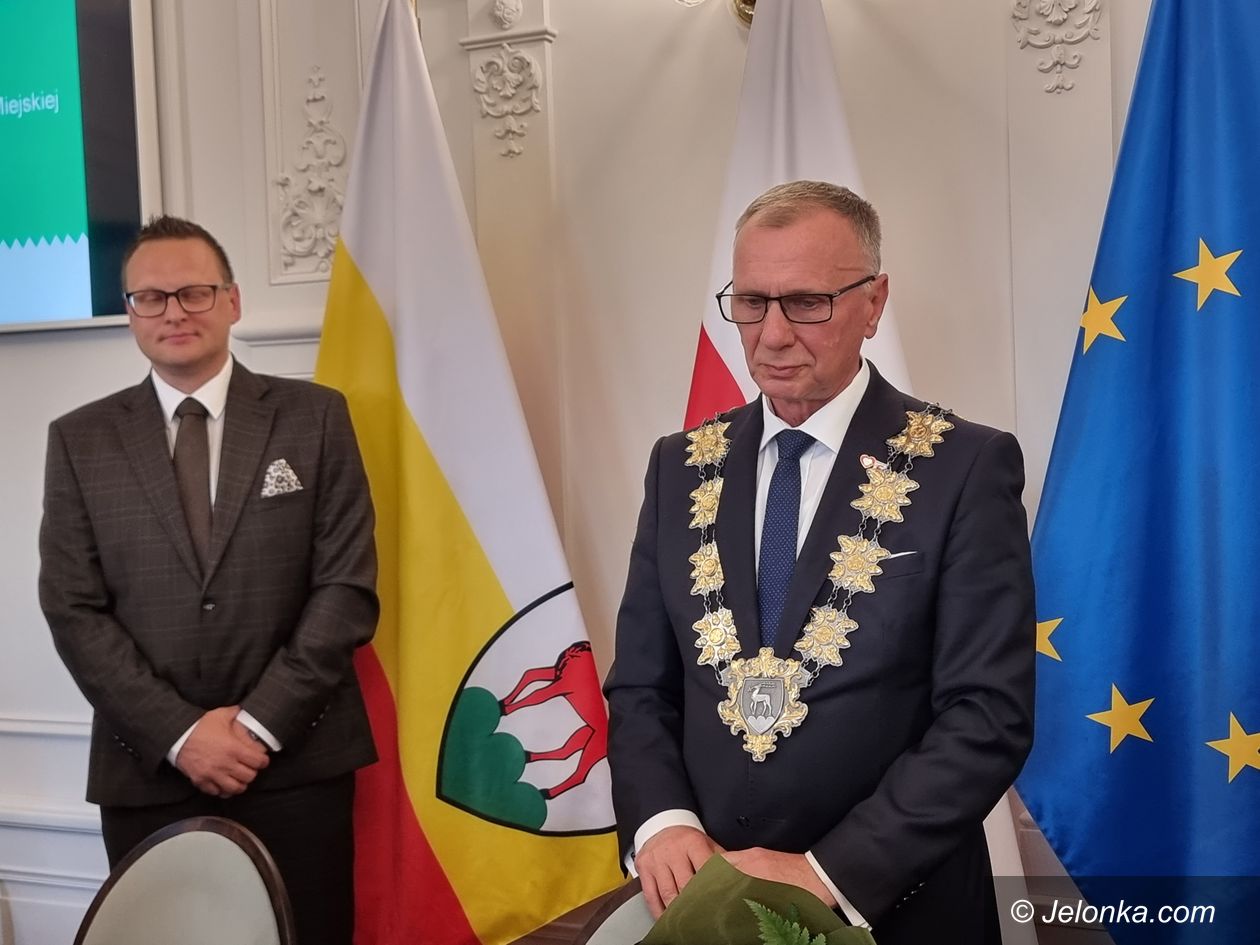 Jelenia Góra: Radni w Jeleniej Górze ślubowali