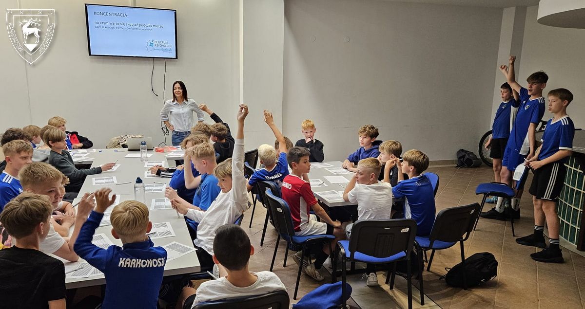Jelenia Góra: Pracują i na boisku i nad swoim "mentalem"