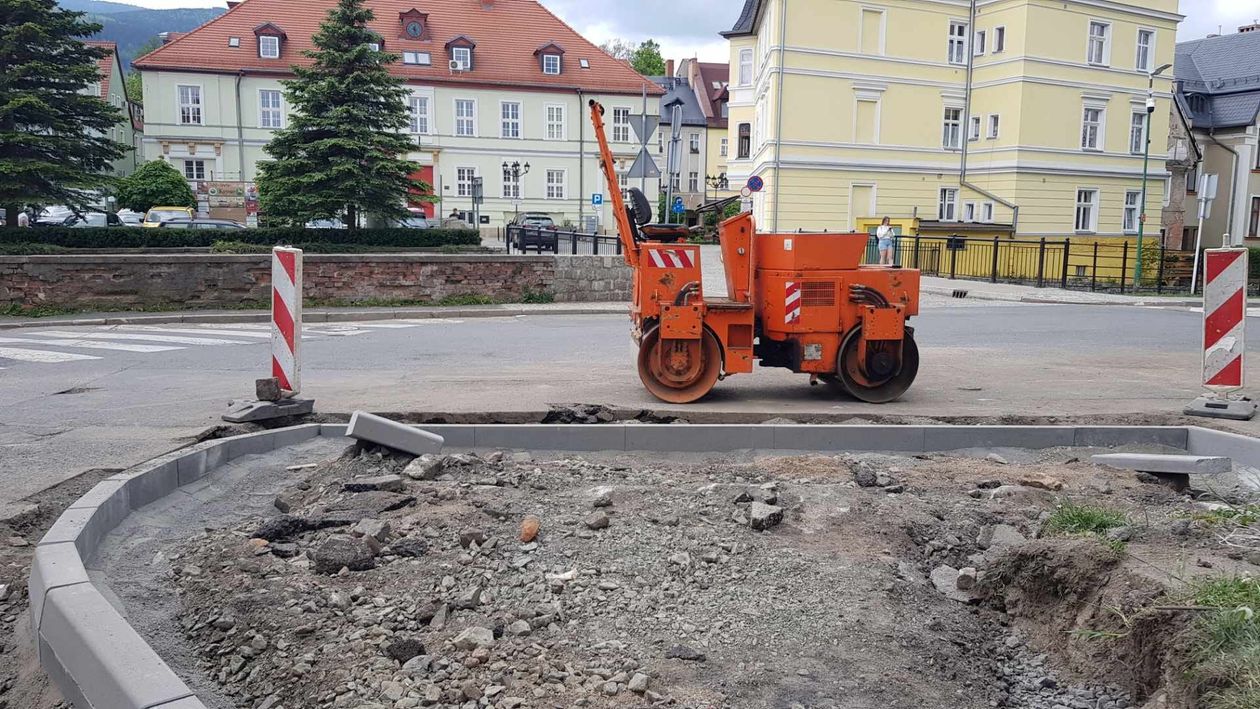 Kowary: Będzie nowy parking i przejścia dla pieszych