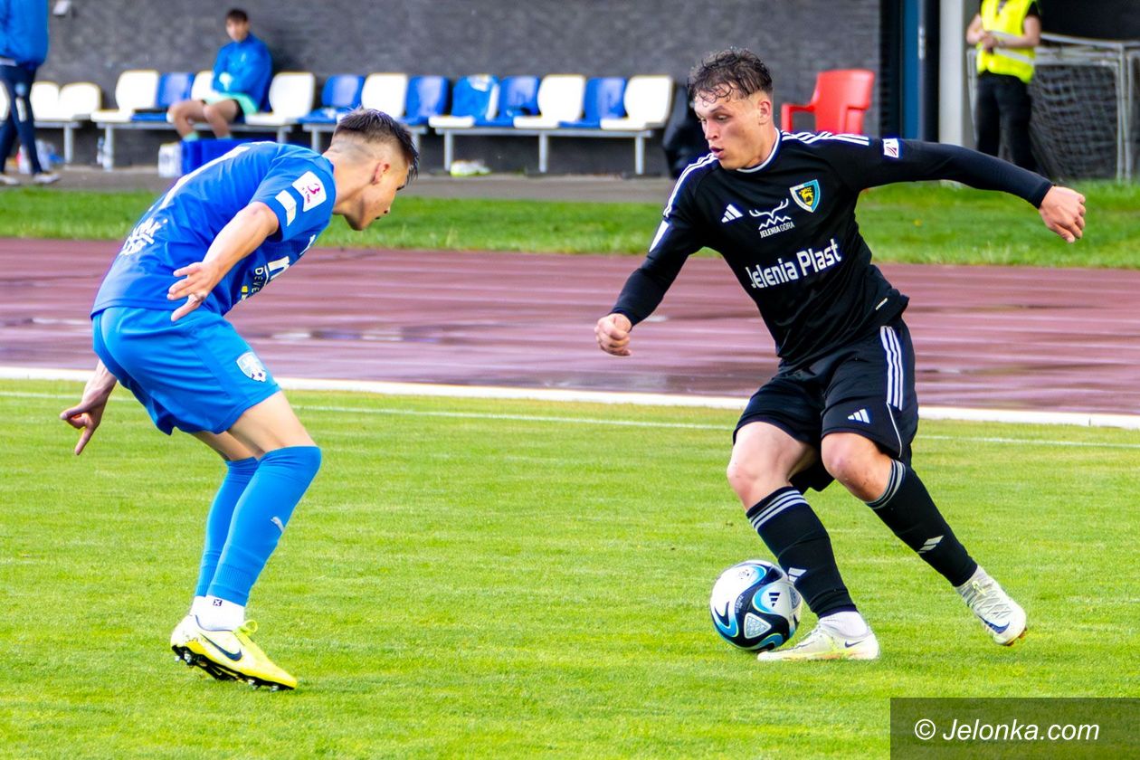 III liga: Seria podtrzymana [WYNIKI/STRZELCY/TABELA]