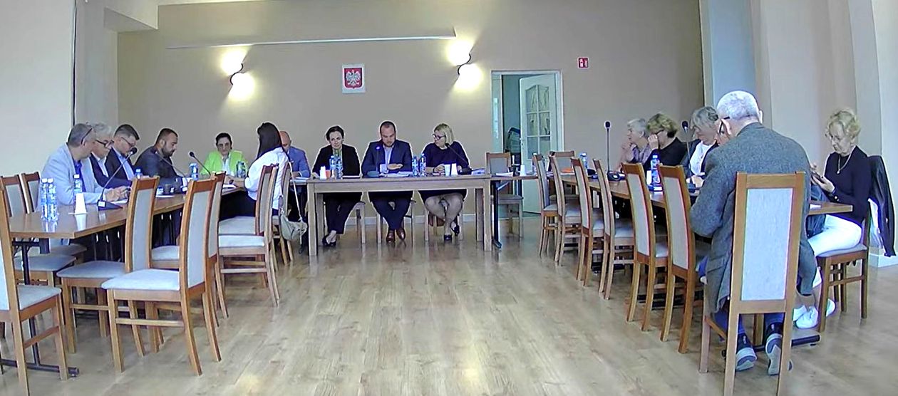 Podgórzyn: Czy radni zbojkotowali sesję?