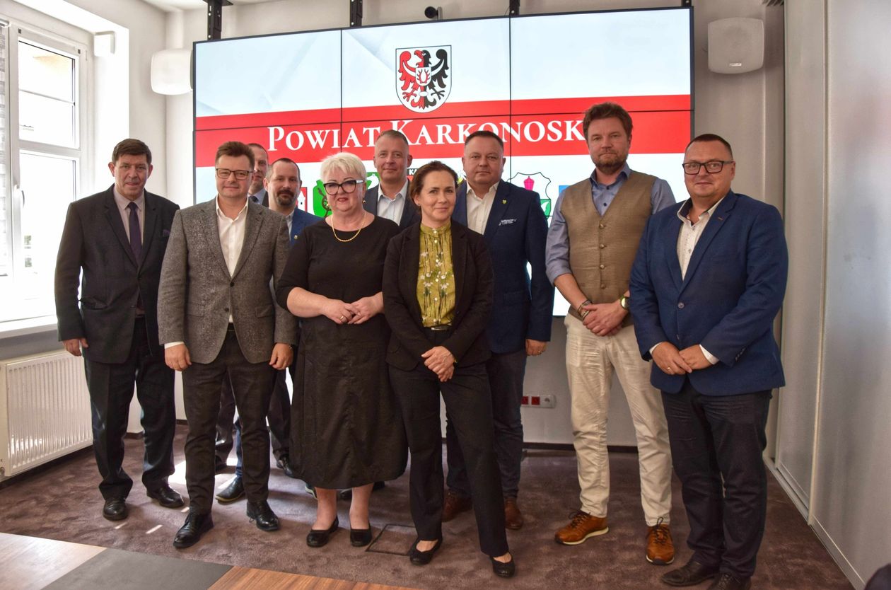 Powiat: Spotkanie wójtów i burmistrzów