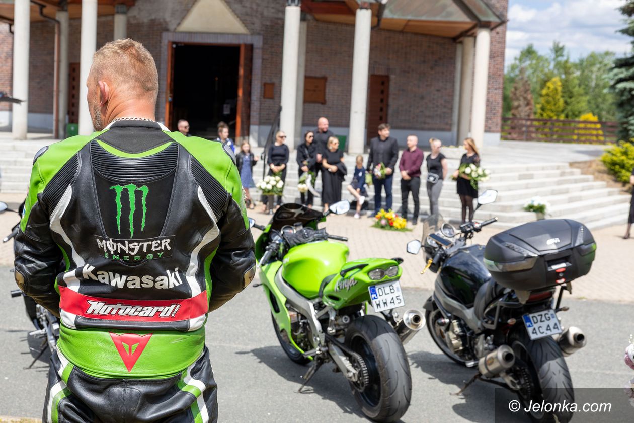 Jelenia Góra: Pożegnanie motocyklisty