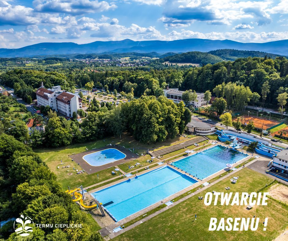Jelenia Góra: Otwarcie basenów przy Sudeckiej