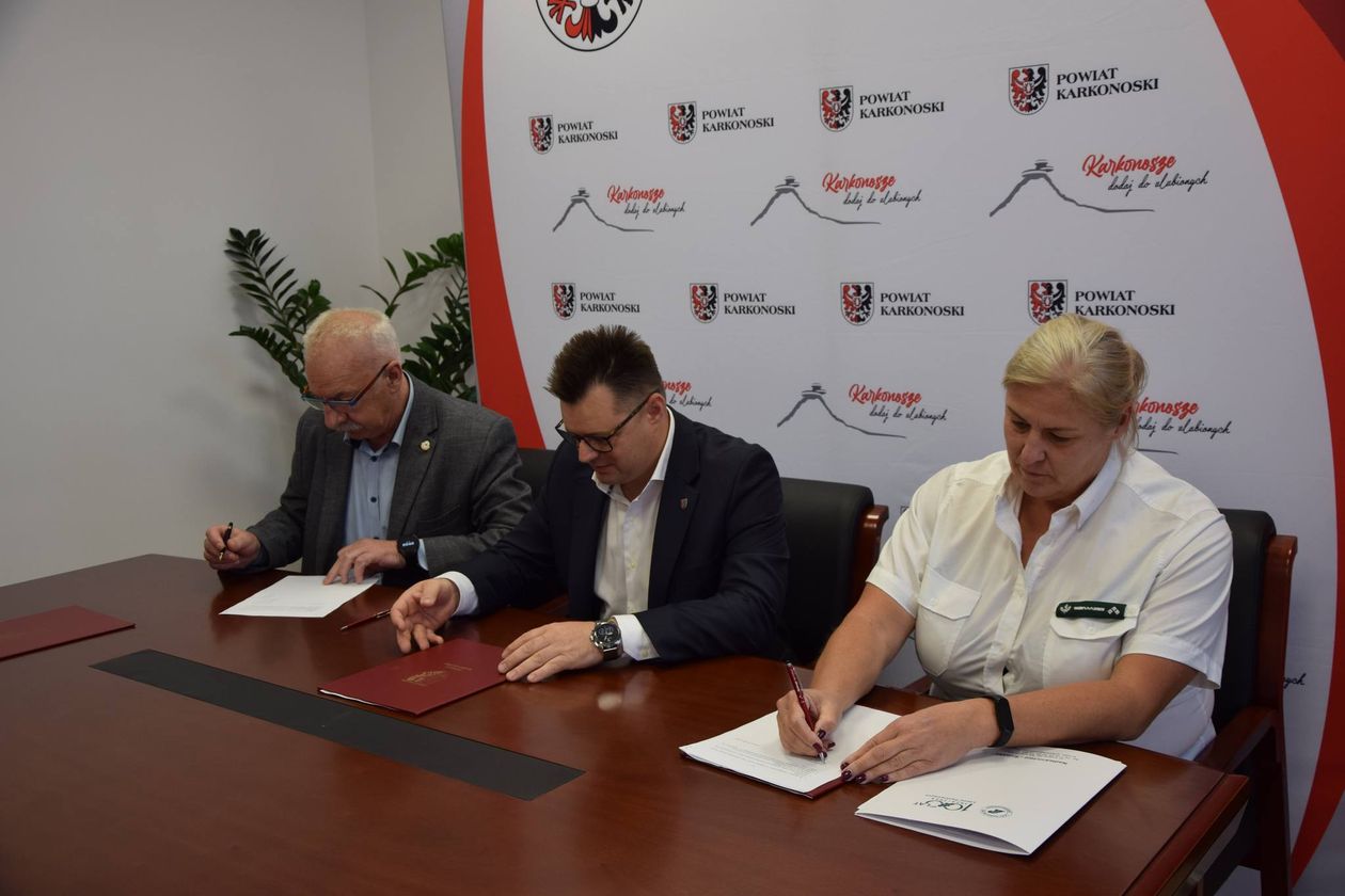 Powiat: Leśnicy wspierają inwestycję starostwa