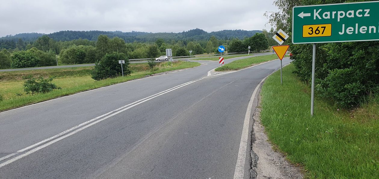 Powiat: Powiat wybuduje rondo w Łomnicy