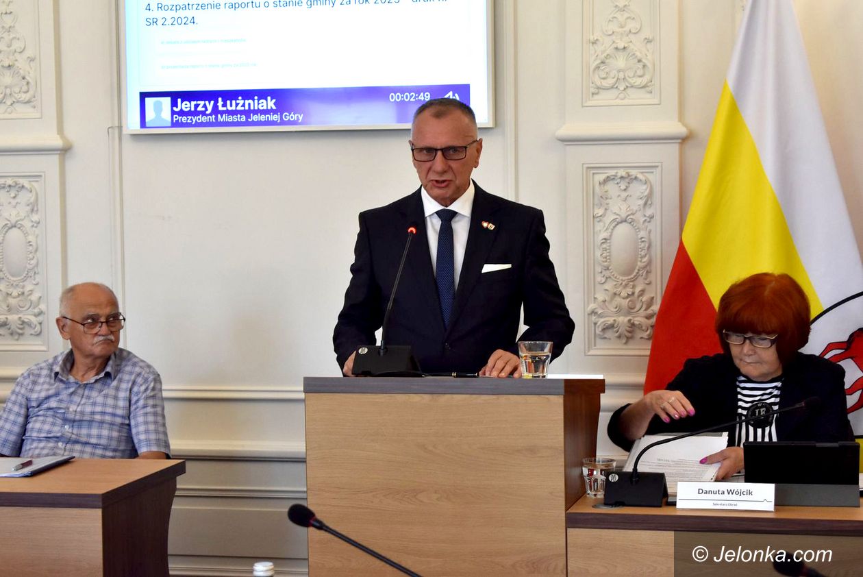 Jelenia Góra: Prezydent z wotum zaufania