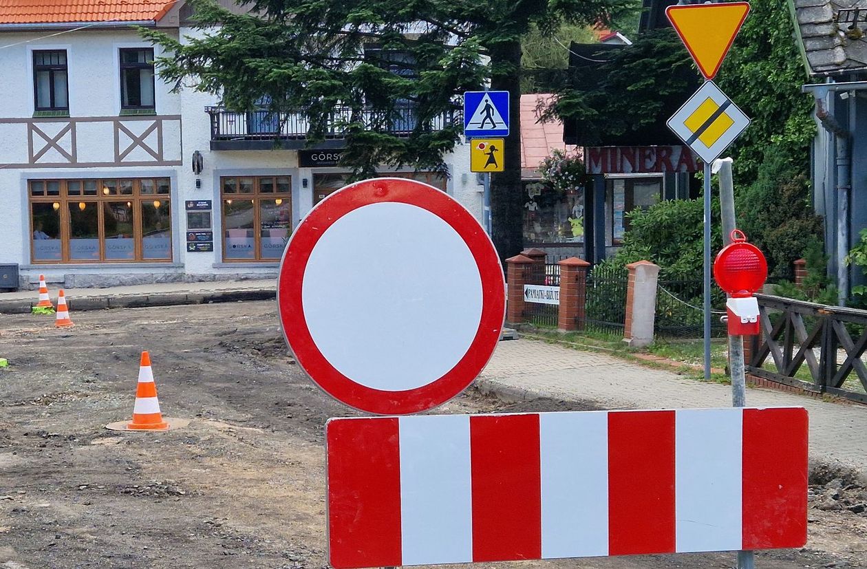 Szklarska Poręba: Objazdy w centrum kurortu