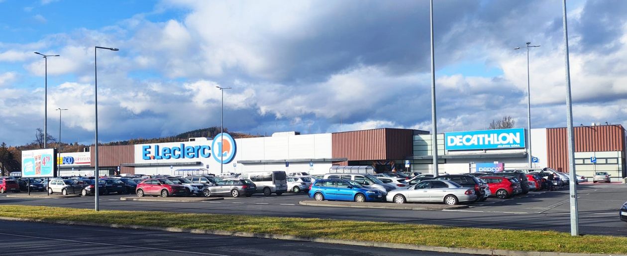 Jelenia Góra: Nowe sklepy obok E.Leclerc w Jeleniej Górze