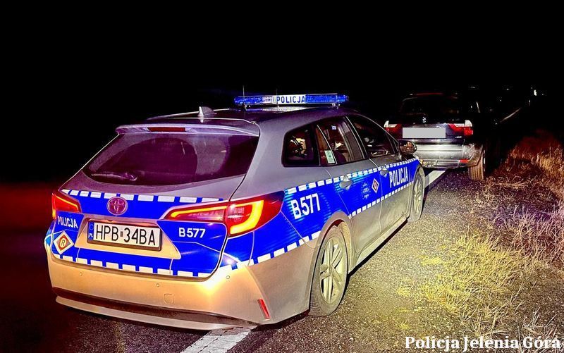 Powiat: Zatrzymali pijanych za kółkiem
