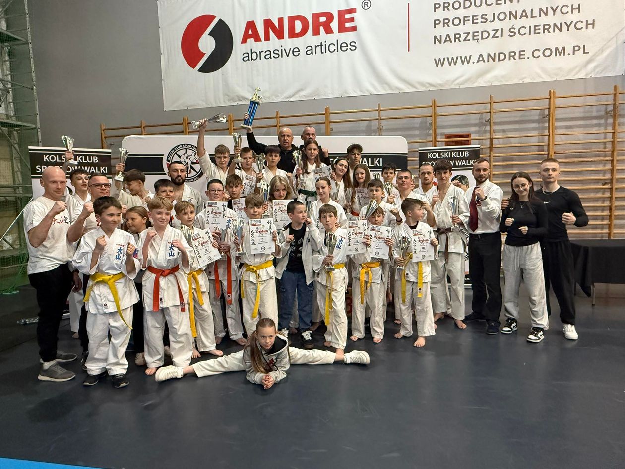 Jelenia Góra: "Dali czadu" w Kole. Byli najlepsi drużynowo!