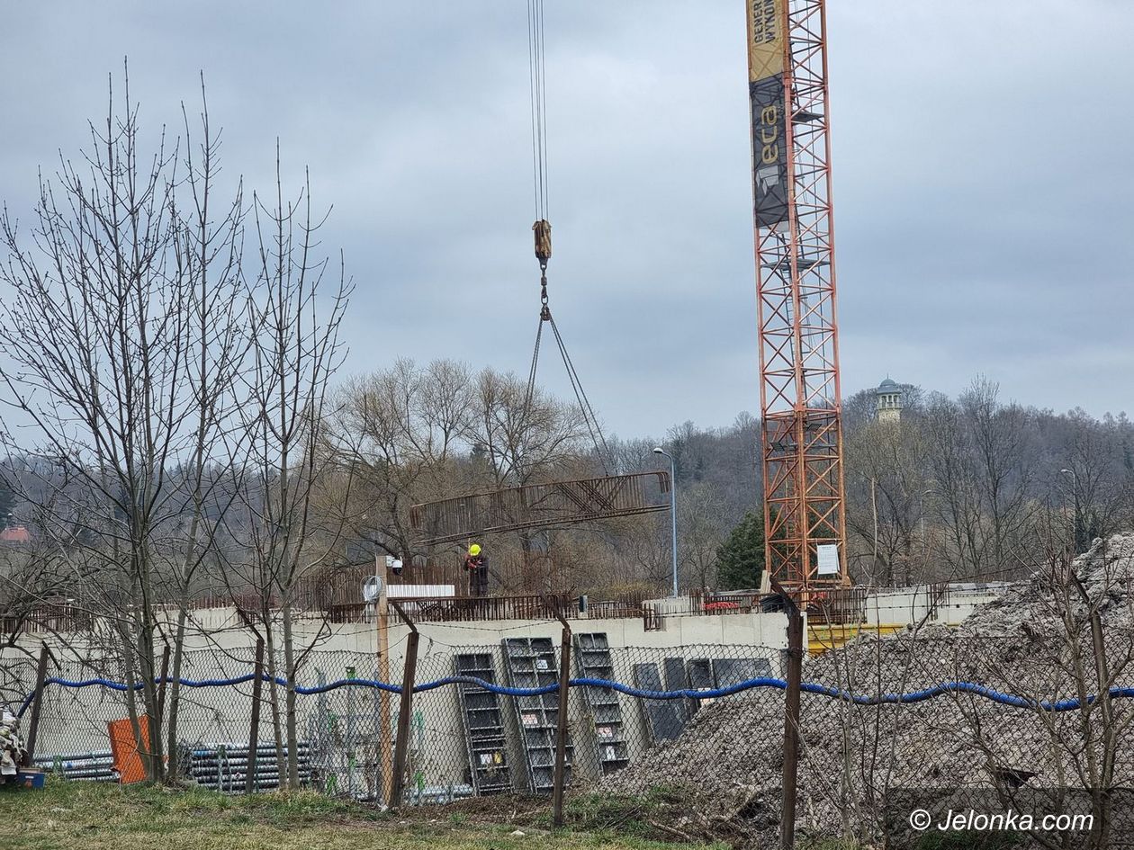Jelenia Góra: Na Poznańskiej budują apartamentowiec
