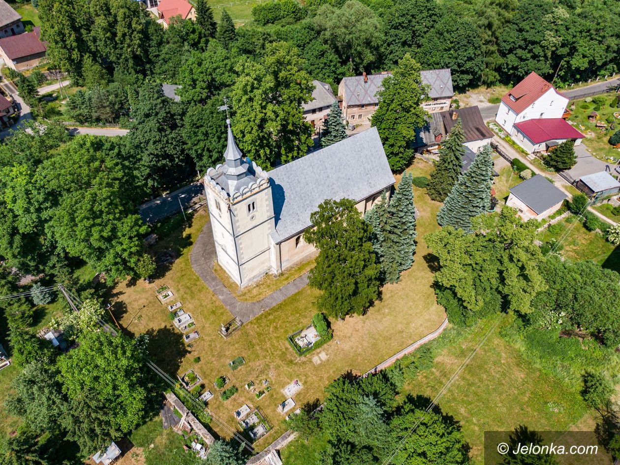 Mysłakowice: Kościół do konserwacji